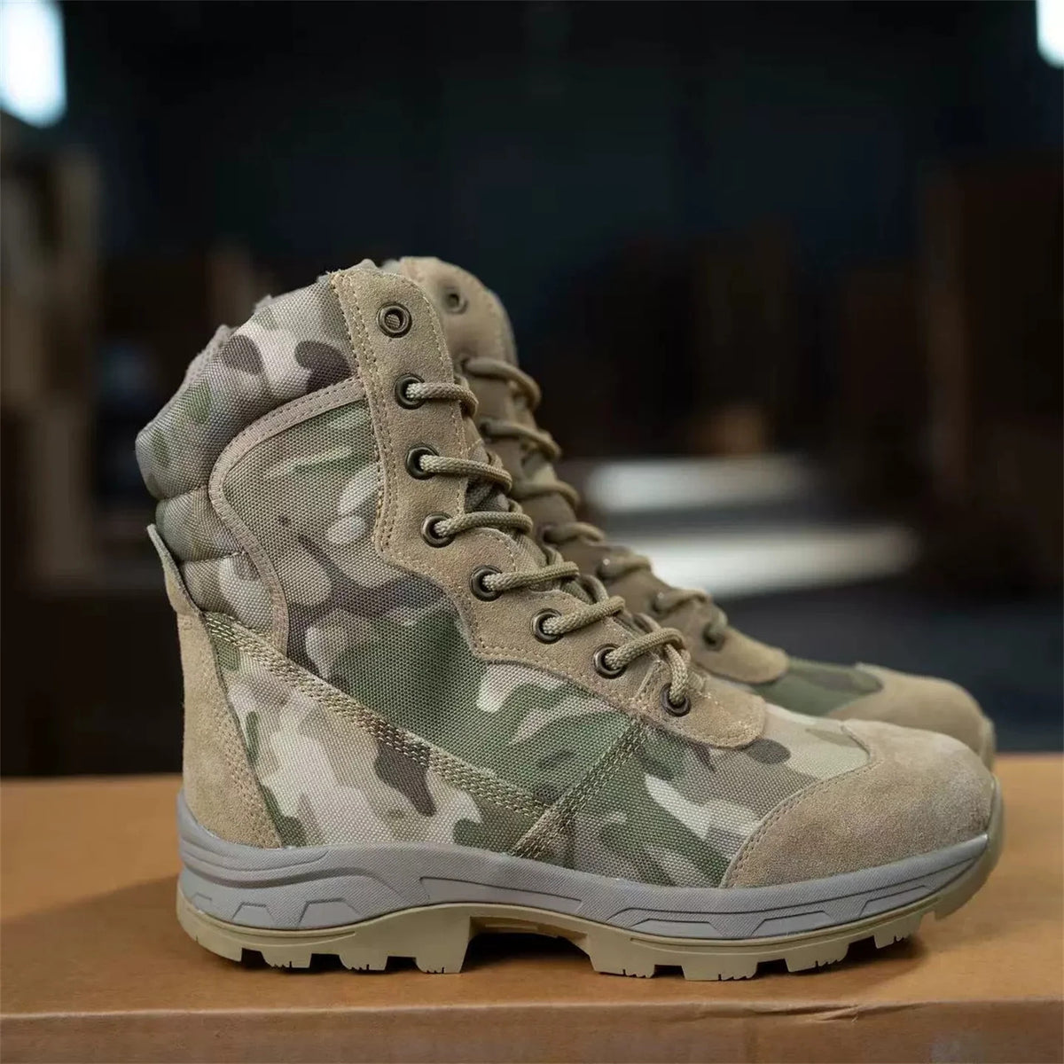 Men's Large Size Camouflage Desert Tactical Boots Outdoor Mountaineering Hiking Shoes Non-Slip Wear-Resistant Hunting Boots