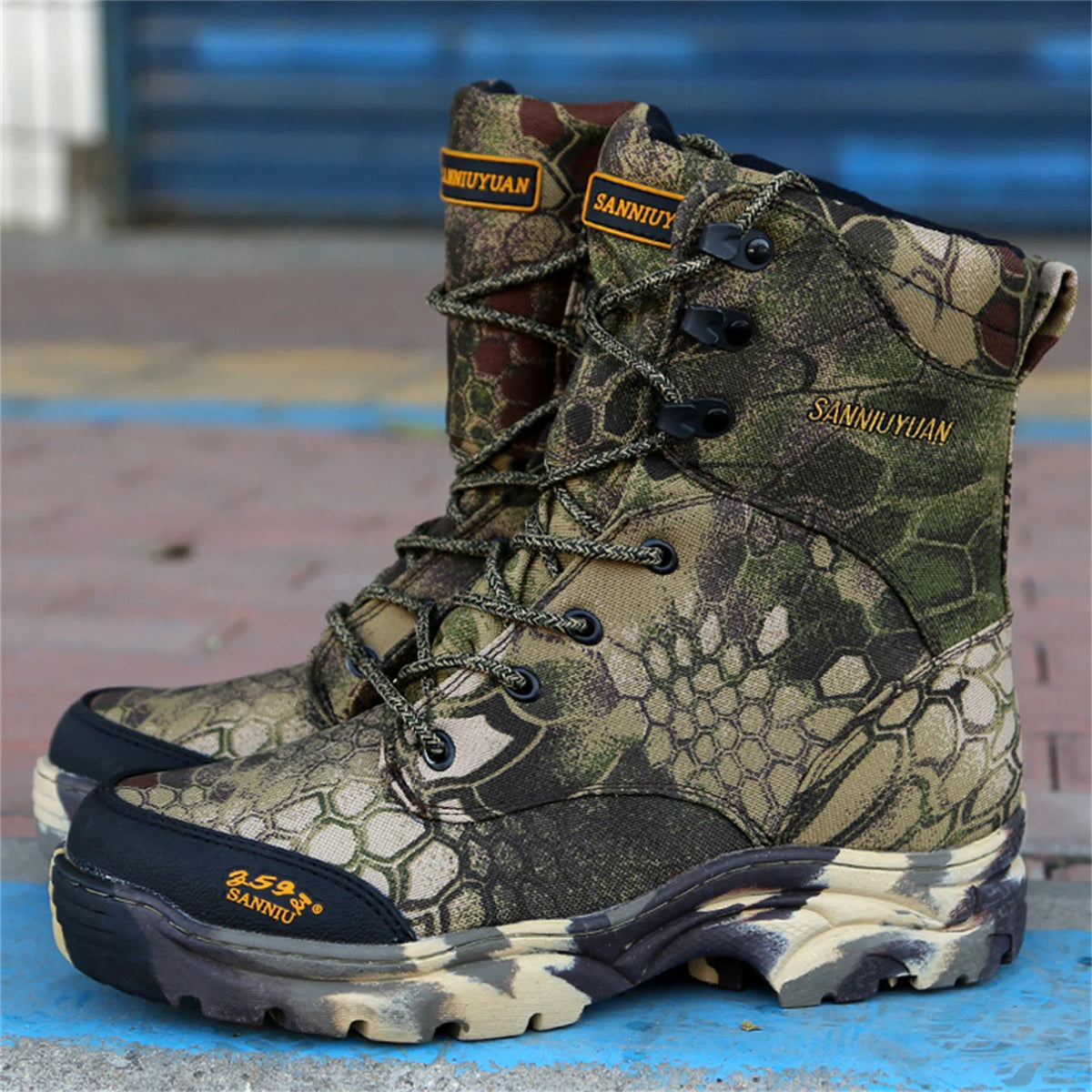 Biomimetic Camouflage Hunting Boots Men's High-Top Breathable Tactical Shoes Outdoor Hiking Wear-Resistant Mountaineering Boots