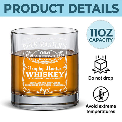 Buck Master’s Whiskey Decanter Set – Engraved Trophy Hunter Glass Barware Gift for Hunters & Drinking Lovers